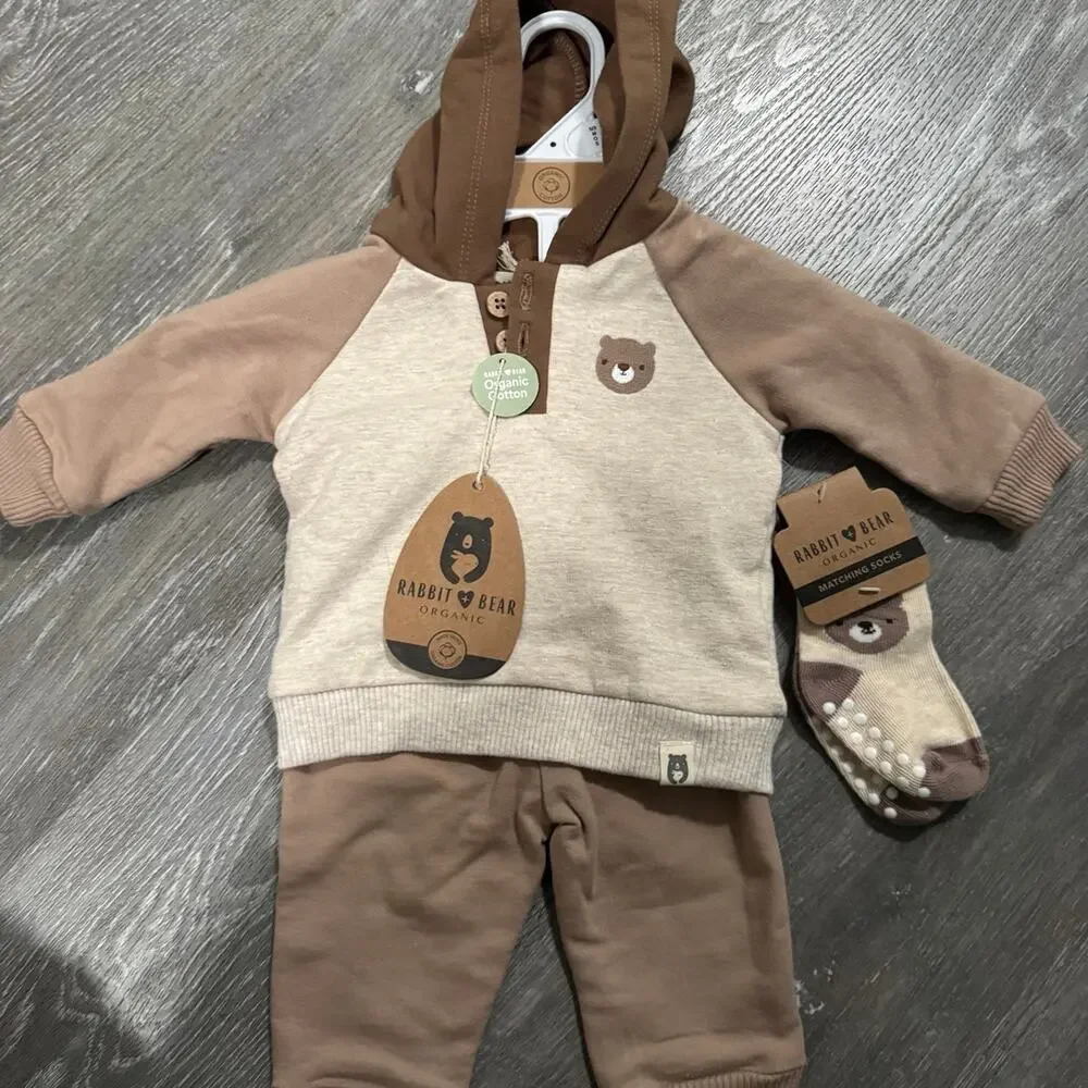 Rabbit + Bear Organic outfit set